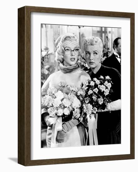 How to Marry a Millionaire, Marilyn Monroe, Betty Grable, 1953-null-Framed Photo