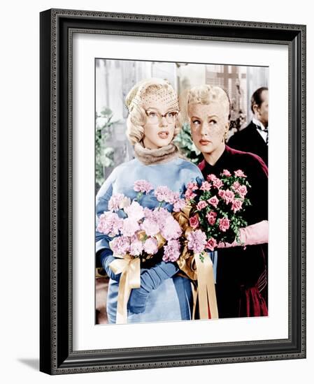 How to Marry a Millionaire, Marilyn Monroe, Betty Grable, 1953-null-Framed Photo