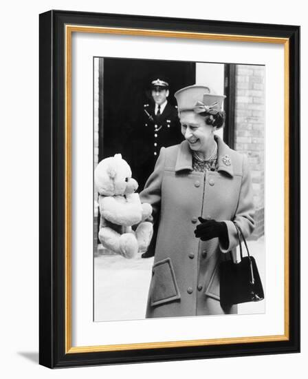 Hrh Queen Elizabeth II with Teddy Bear For Princess Beatrice June 1989-null-Framed Photographic Print