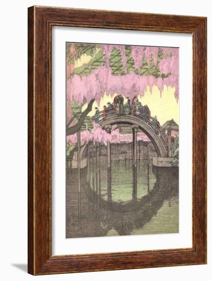 Hump-Backed Bridge, Kameido Tenjin-null-Framed Premium Giclee Print