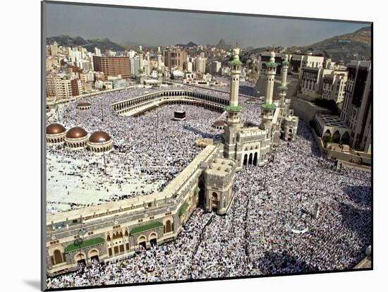 Hundreds of Thousands of Pilgrims Perform Friday Prayers at the Great Mosque in Mecca, Saudi Arabia-null-Mounted Photographic Print