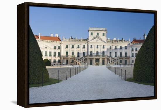 Hungary, Fertšd, Castle Esterh‡zy, Baroque-Rainer Mirau-Framed Premier Image Canvas