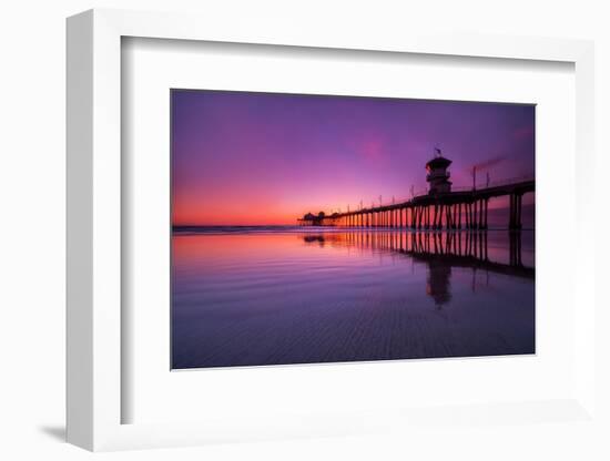 huntington-beach-1-Lincoln Harrison-Framed Photo