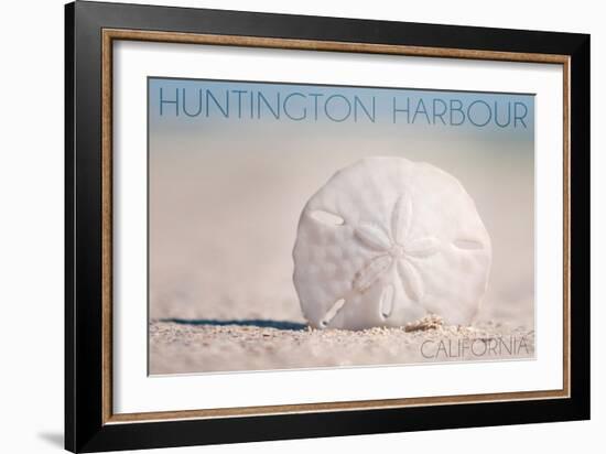 Huntington Harbour, California - Sand Dollar and Beach-Lantern Press-Framed Art Print