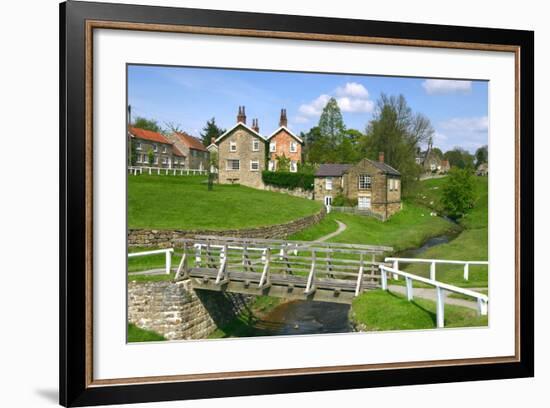 Hutton-Le-Hole, North Yorkshire-Peter Thompson-Framed Photographic Print