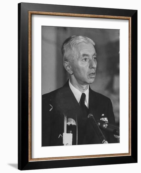 Hyman Rickover Speaking at a Press Conference-Peter Stackpole-Framed Photographic Print