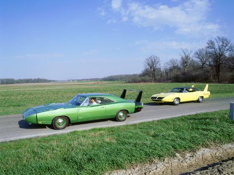 Photographic Print: 1970 Plymouth Superbird with 1968 Dodge Daytona: 12x9in