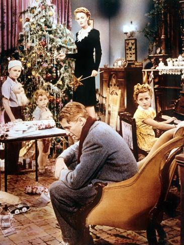 Photo: It's a Wonderful Life, Larry Simms, Jimmy Hawkins, Donna Reed, Karolyn Grimes, James Stewart, 1946: 24x18in