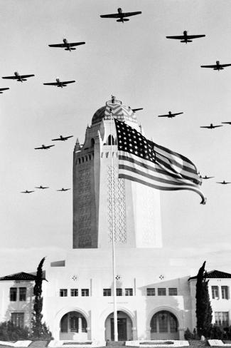 Art Print: Flight Training Formation in Texas: 18x12in