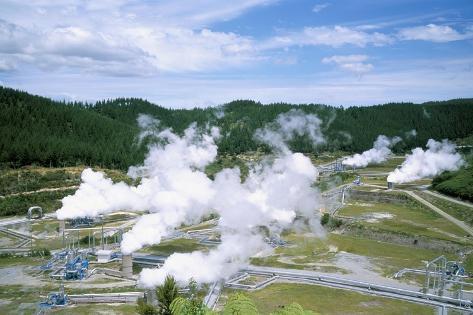 Photographic Print: Wairakei Geothermal Power Station, Near Lake Taupo, North Island, New Zealand by Geoff Renner: 12x8in