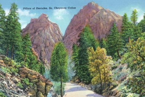 Art Print: Colorado Springs, Colorado, View of the Pillars of Hercules, South Cheyenne Canyon by Lantern Press: 18x12in