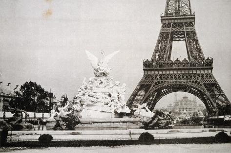 Giclee Print: View of the Eiffel Tower During the Paris World Exposition: 18x12in