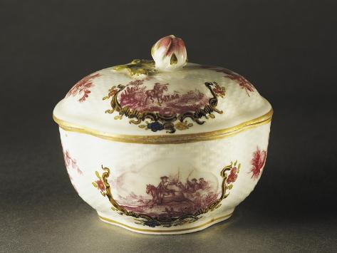 Giclee Print: Sugar Bowl with Rose-Bud Shaped Knob and Decorated with Figures of Soldiers in Red: 12x9in
