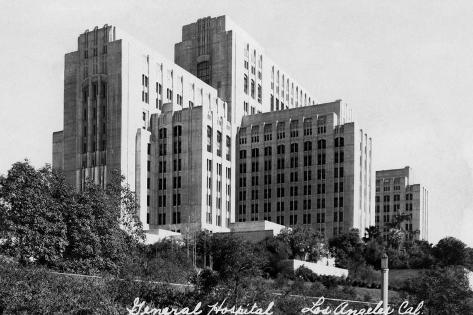 Art Print: Los Angeles, CA View of General Hospital Photograph - Los Angeles, CA by Lantern Press: 18x12in