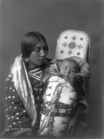 Art Print: Mother and child Apsaroke Indian Edward Curtis Photograph by Lantern Press: 12x9in