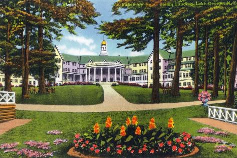 Art Print: Lake George, New York - Bolton Landing Exterior View of Sagamore Hotel by Lantern Press: 18x12in