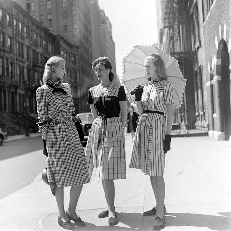 Photographic Print: Cotton Dress by Nina Leen: 16x16in