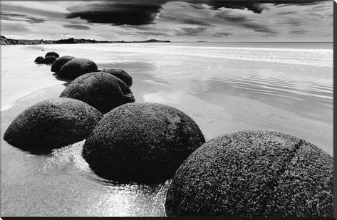 Stretched Canvas Print: Beach Horizon, New Zealand: 36x54in