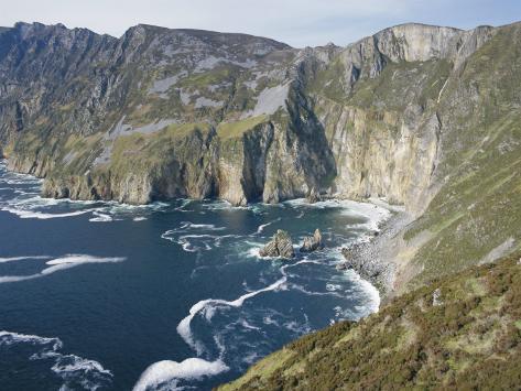Photographic Print: Slieve League Cliffs, Sea Cliffs 300M High, County Donegal, Ulster, Republic of Ireland (Eire) by Gavin Hellier: 24x18in