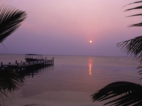 Photographic Print: West End in Roatan, Bay Islands, Honduras by Tom Stillo: 24x18in