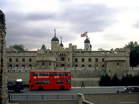Photographic Print: White Tower, London, England Poster by Chuck Haney: 24x18in