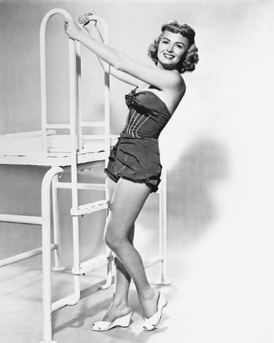 Photo: Poster of Donna Reed: 10x8in