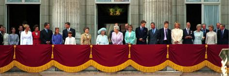 Photographic Print: Royal Family on Queen Mother's 100th Birthday, Friday August 5, 2000: 36x12in