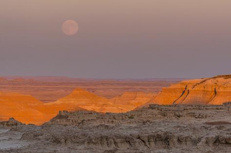 Photographic Print: Moonrise over Rugged Landscape at Sunset, South Dakota, USA by Jaynes Gallery: 24x16in