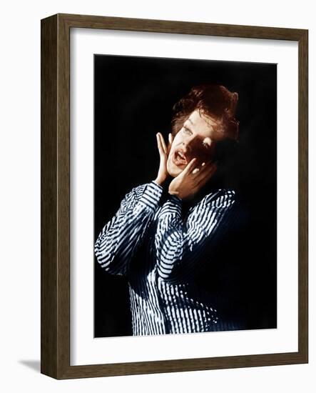 I Could Go on Singing, Judy Garland, 1963-null-Framed Photo