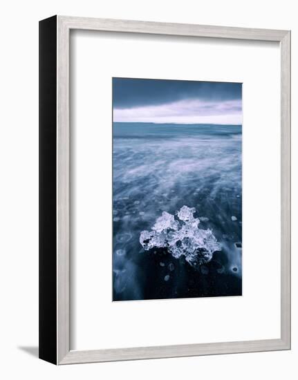 Ice Beach Flow, Jökulsárlón Glacier Lagoon, Southern Iceland-Vincent James-Framed Photographic Print