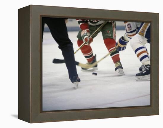 Ice Hockey East Rutherford, New Jersey, USA-null-Framed Premier Image Canvas