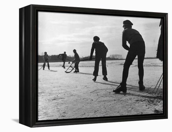 Ice Hockey-null-Framed Premier Image Canvas