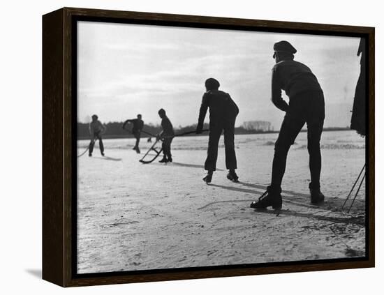 Ice Hockey-null-Framed Premier Image Canvas