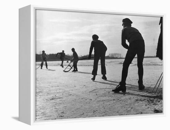 Ice Hockey-null-Framed Premier Image Canvas