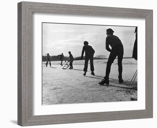 Ice Hockey-null-Framed Photographic Print