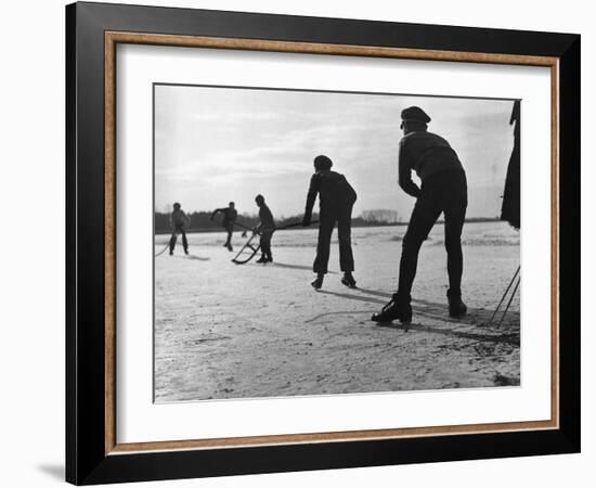 Ice Hockey-null-Framed Photographic Print