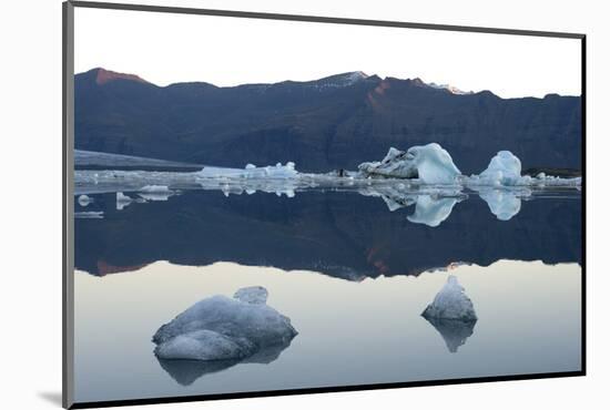 Icebergs, Glacier Lagoon Jškulsarlon, South Iceland-Julia Wellner-Mounted Photographic Print