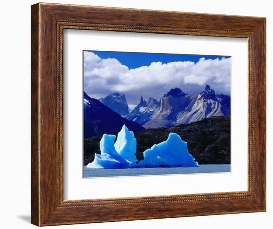 Icebergs in Lake Grey and Mountains of the Macizo Paine Massif, Patagonia, Chile-Richard I'Anson-Framed Photographic Print