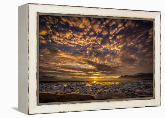 Icebergs-Jokulsarlon Glacial Lagoon, Breidamerkurjokull Glacier, Vatnajokull Ice Cap, Iceland-Ragnar Th Sigurdsson-Framed Premier Image Canvas