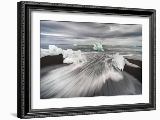 Iceland 84-Maciej Duczynski-Framed Photographic Print