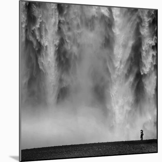 Iceland-Maciej Duczynski-Mounted Photographic Print