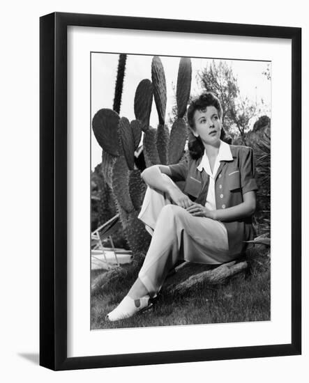 Ida Lupino, Portrait Used in Photoplay May 1941-null-Framed Photo