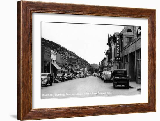 Idaho Springs, Colorado - Miner Street East View-Lantern Press-Framed Art Print