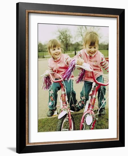 Identical Twin Girls-Ian Boddy-Framed Photographic Print