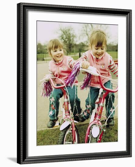 Identical Twin Girls-Ian Boddy-Framed Photographic Print