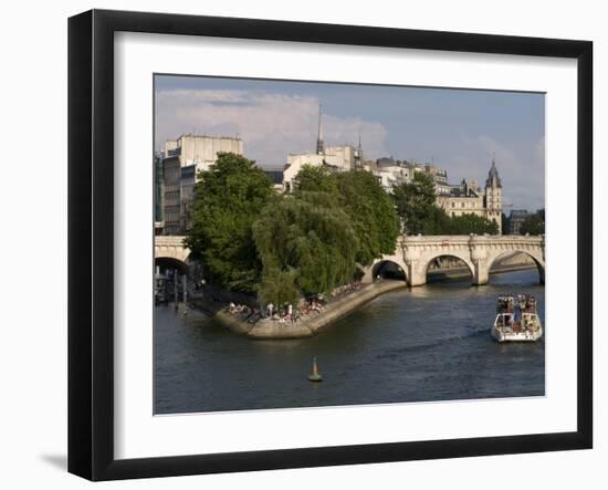 Ile De La Cite, Paris, France-Sergio Pitamitz-Framed Photographic Print