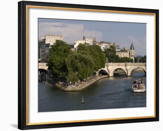 Ile De La Cite, Paris, France-Sergio Pitamitz-Framed Photographic Print