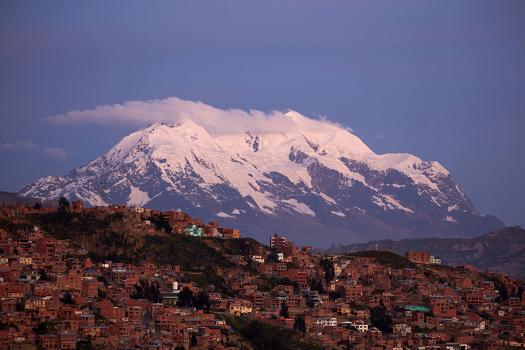 'Illimani (6438m/21,122ft), and houses of La Paz, Bolivia' Photographic  Print - David Wall | Art.com