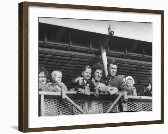 Immigrants from Europe Arriving in Us-null-Framed Photographic Print