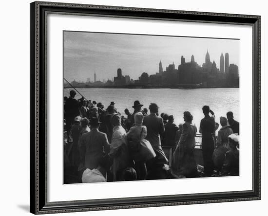 Immigrants Who are Just Arriving in the Us-null-Framed Photographic Print